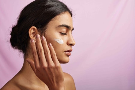 What Is a Tinted Moisturiser?