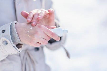 Tips for Applying Sunscreen in Winter