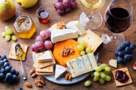 Impress Your Guests With a Sensational Cheese Board