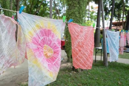How to Tie-Dye: A Beginner’s Guide