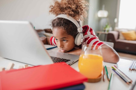 How Do Stress Relief Toys Benefit Children?