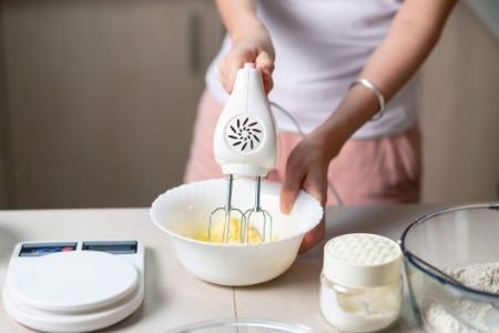 Useful Baking-Related Items You Might Need for Your Cake