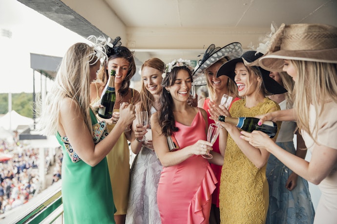 Tips for Choosing a Fascinator