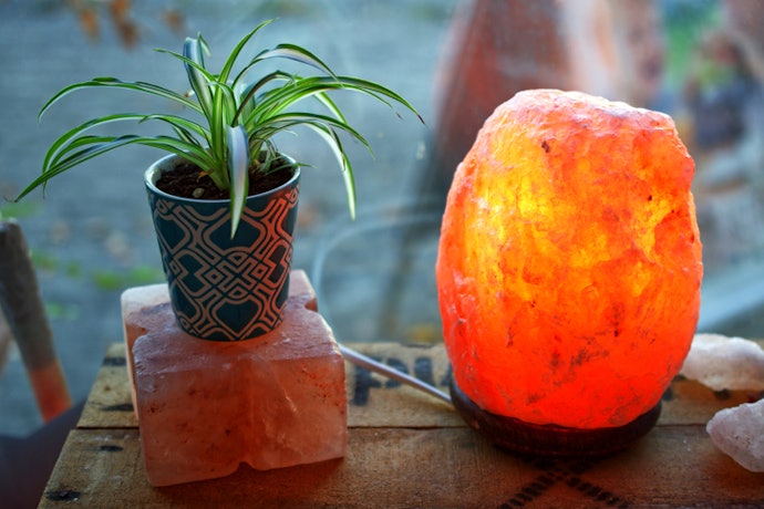 What Exactly Does a Himalayan Salt Lamp Do?