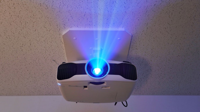 What Is a Short Throw Projector?