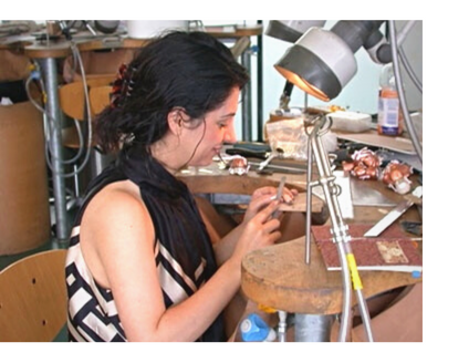 Fact-Checked & Approved by Jewellery Designer Leila Arzaghi