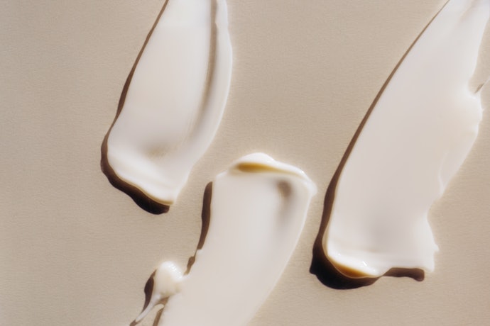 Opt for Oil-Free and Silicone-Free Formulas If You Have Breakout-Prone Skin
