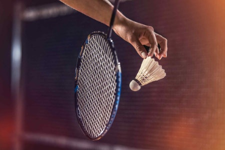 Oval vs Isometric: The Shape of Your Racket Will Affect Hitting Power