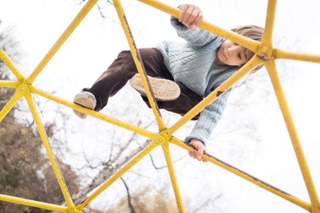Choose Simple Activity Frames for Babies and Toddlers, but Go For More Serious Frames Like Dome for Experienced Kids