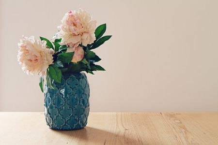 Deciding on a Material to Match Your Décor and Lifestyle