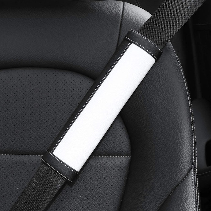 10 Best Seat Belt Covers UK 2023