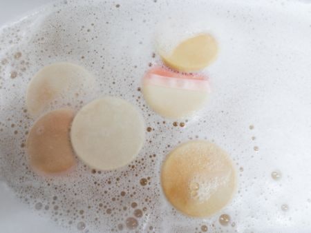 Opt For a Disposable Sponge for Convenience, or a Reusable Sponge to Minimise Waste