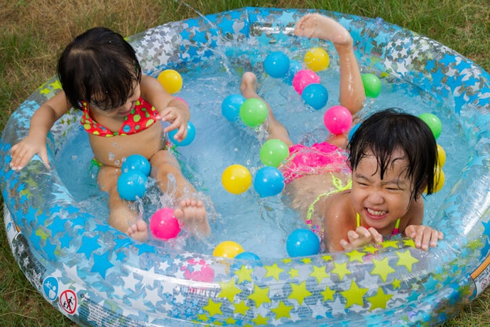 Opt For an Inflatable Pool for Easy Storage When Not in Use