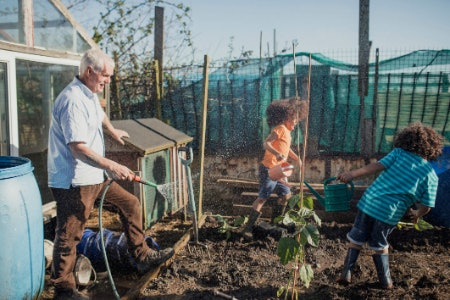 Seek Out a Waterproof Garden Kneeler for Use in All Weather Conditions and Easy Cleaning