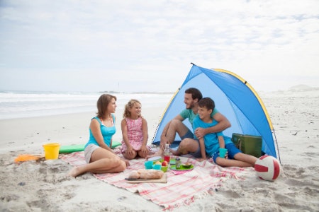 Scope Out Beach Tents That Pride Themselves on Their Stability