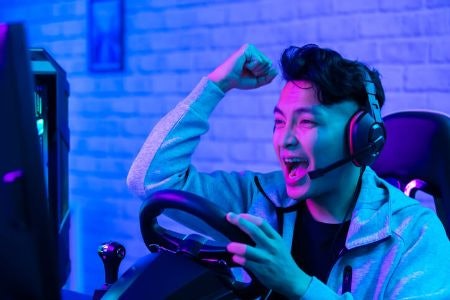 Look out for Additional Functions on the Microphone Such as Noise Cancellation and Mute Feature