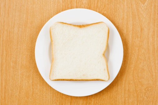 Consider Both Health Benefits and Taste When Choosing Between White, Brown and Seeded Bread