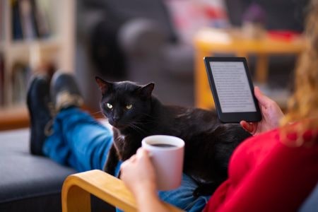 Big Reads or Pocket-Sized Stories – Choose the Right Length and Format