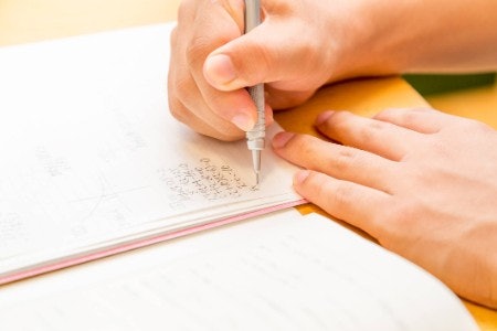 Match the Lead to Your Needs: 0.5 MM Lead Is Best for Writing, 0.7 MM Works Great When Sketching