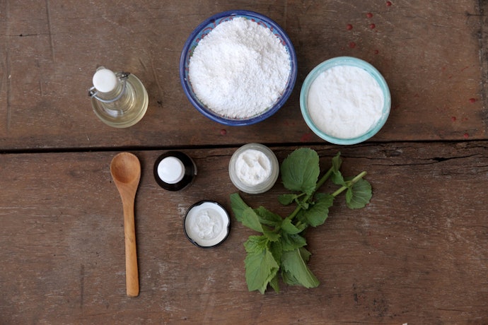 Look Out for Natural Ingredients Such as Mint Oil, Aloe Vera, Sweet Potato and Grapefruit Seed Extract Which Will Clean Teeth Gently