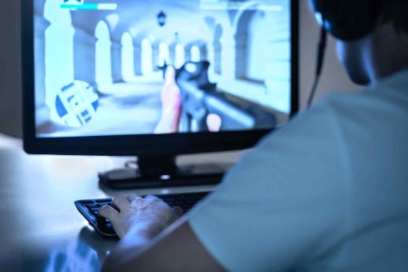 Choose Local Multiplayer to Challenge Friends Offline or Online Multiplayer to Compete With Gamers Across the Globe