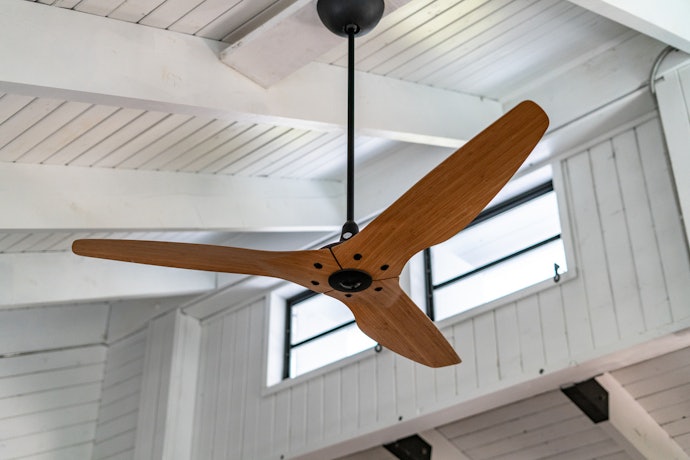 Find the Optimal Diameter for Your Room: An 80 cm Fan Is Ideal for a 75 Sq Ft Room, 127 cm Is Better for Cooling 400 Sq Ft