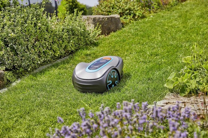 Keep an Eye on Extra Functions That Make Trimming Your Lawn Even More Effortless