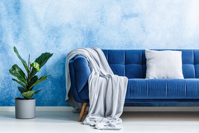 Match the Throw’s Colour to Your Home’s Character