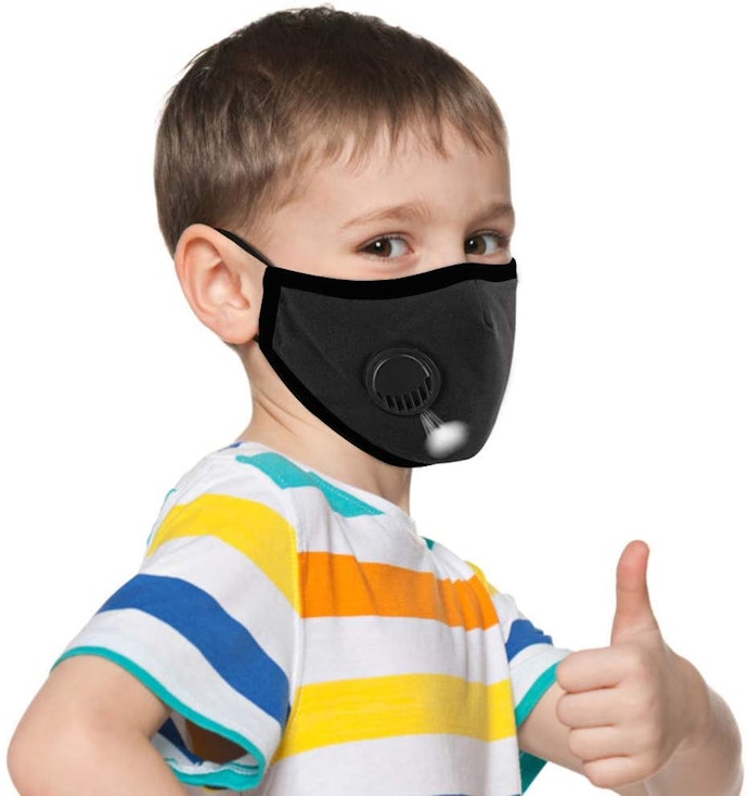Look Out for Features That Enhance the Functionality and Convenience of the Mask