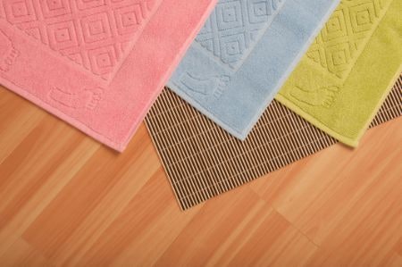 To Ensure Your Safety, Select a Bath Mat With Non-slip Features Such as an Undercoated Layer