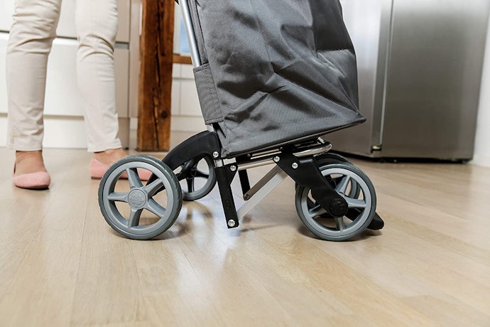 4 Wheels or 2? Consider the Pros and Cons of Each