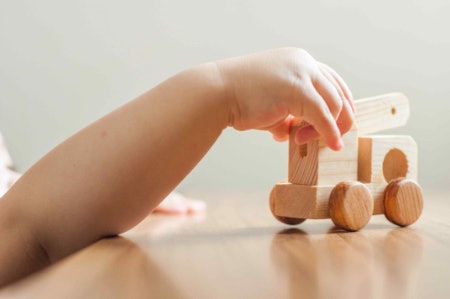 Wooden Cars Are a Better Choice for Eco-Minded Parents