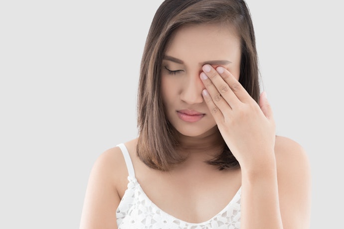 If You Have Sensitive Skin, Make Sure Your Primer Doesn’t Contain Any Silicone or Parabens, as They Could Cause Irritation