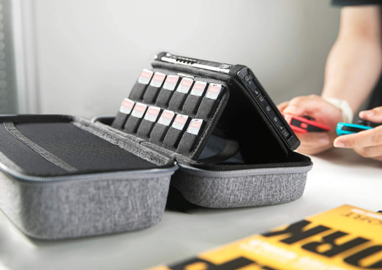 Look For a Carry Case With Game Card Slots to Transport Multiple Games Without Damaging Them