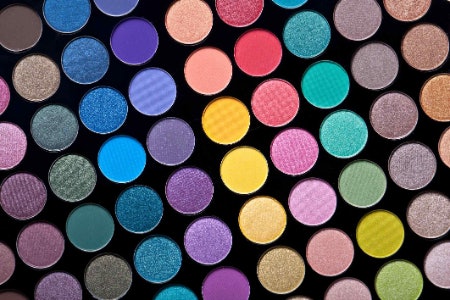 Pick a Palette With Twelve or More Shades for Creative Looks, or Six Complimentary Shades if You’re a Beginner