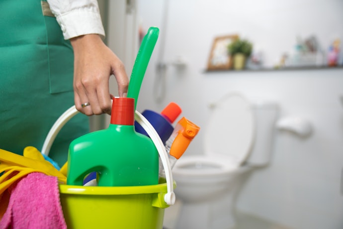 Choose a Toilet Cleaner Gel or Liquid for Whole-Bowl Cleaning, or a Tablet For an Overnight Soak