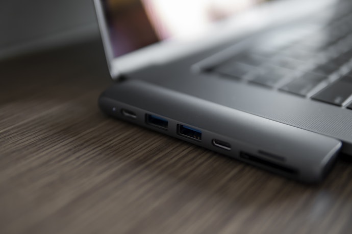 Go for Apple Ports for a Reliable Connection When Multi-Tasking