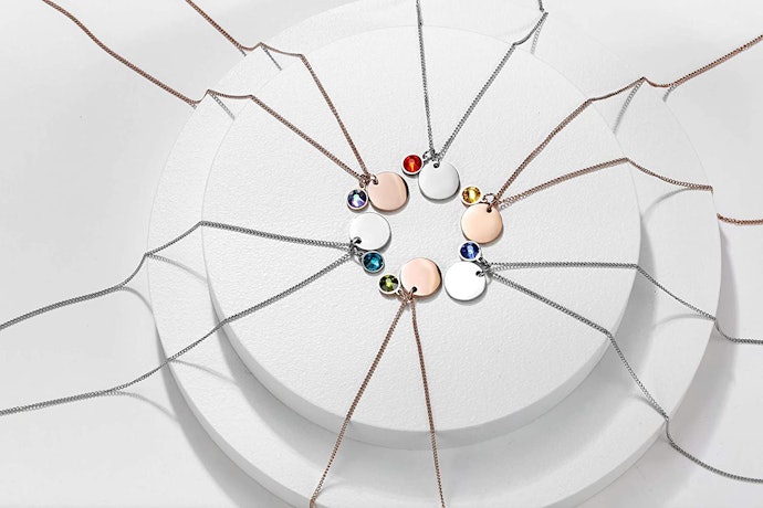 Birthstone, Inscription or Heart? Decide on a Design to Display Your Personalisation