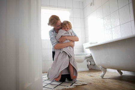A Pleasing Fragrance Can Make Bathtime Fun For You and Your Child