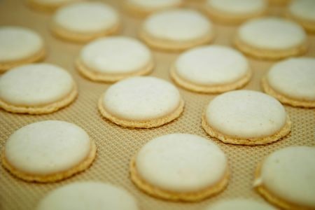Look for Mats With Fibreglass for Even Heat Distribution While Baking