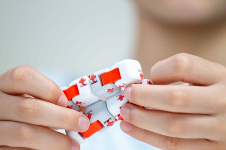 Individual Features Can Benefit Stress in Different Ways