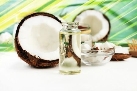 Go for a Natural Formula Without Parabens, Artificial Fragrances and SLS if You Have an Allergy-Prone Pet