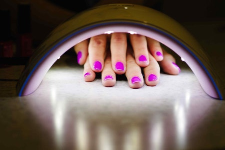 Choose LED Lamps to Cure LED Specific Gel Polish, but Go For UV Lamps to Use on All Types of Gel Polish
