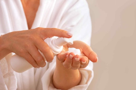 Avoid Cleansers That Contain Alcohol if You Have Dry or Sensitive Skin