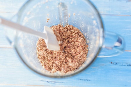 Crunchy or Smooth? Crunchy Almond Butter Has More Fibre, While Smooth Is Better for Drizzling and Baking