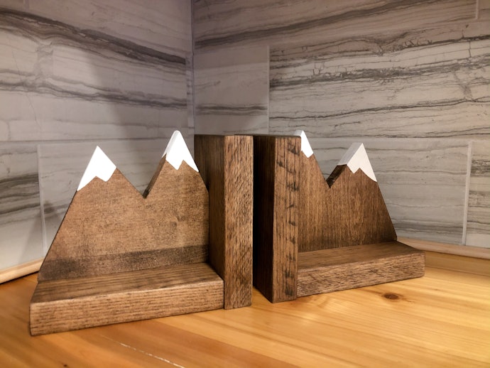 Check if the Bookend Works Solo or Comes as a Set of Two