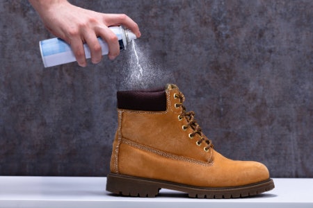 Look For Natural Ingredients if You're Prone to Sensitive Skin