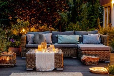 Opt for Solar Lights That Can Run For 6 - 10 Hours on One Charge