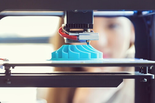 Consider the Build Platform: Glass and Aluminium Are Sturdy but Heated Platforms Prevent Warping
