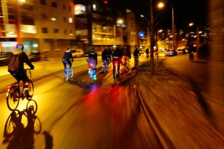 Choose a Rear Light With Multiple Lighting Modes For Convenience and Safety